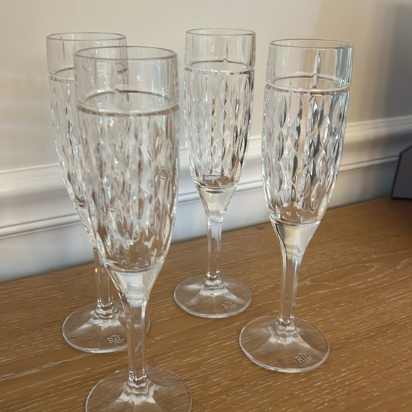 Ralph Lauren Fine Crystal Champagne Flute Aston Pattern - set of 4 - Picture 4 of 6